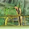 <p>Парк Yang Bay - игра на старинном инструменте из стеблей бамбука</p>