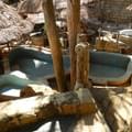 <p>Каменная купальня для принятия грязевых ванн. Thap Ba СПА, Нячанг.</p>
