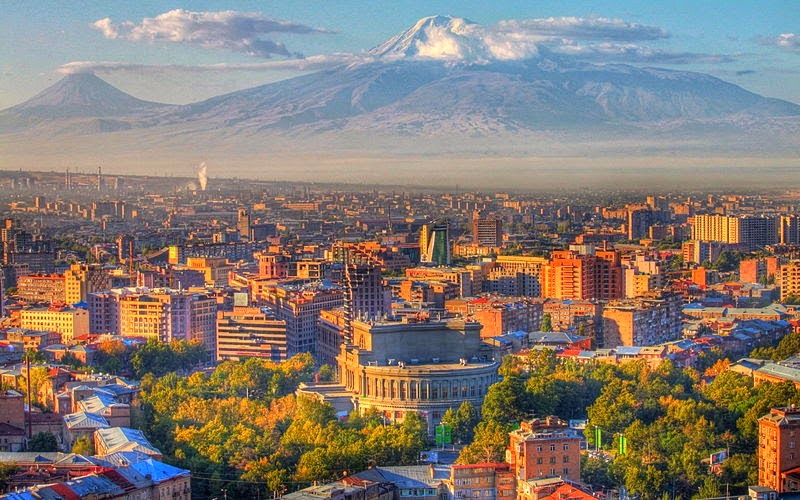 АТОР: Разрешение на въезд в Армению по внутренним паспортам приведет к росту турпотока