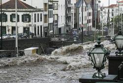 Наводнение на португальском острове Мадейра. Фото , Португалия