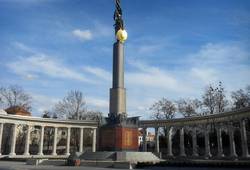 Памятник советским солдатам . Фото , Австрия