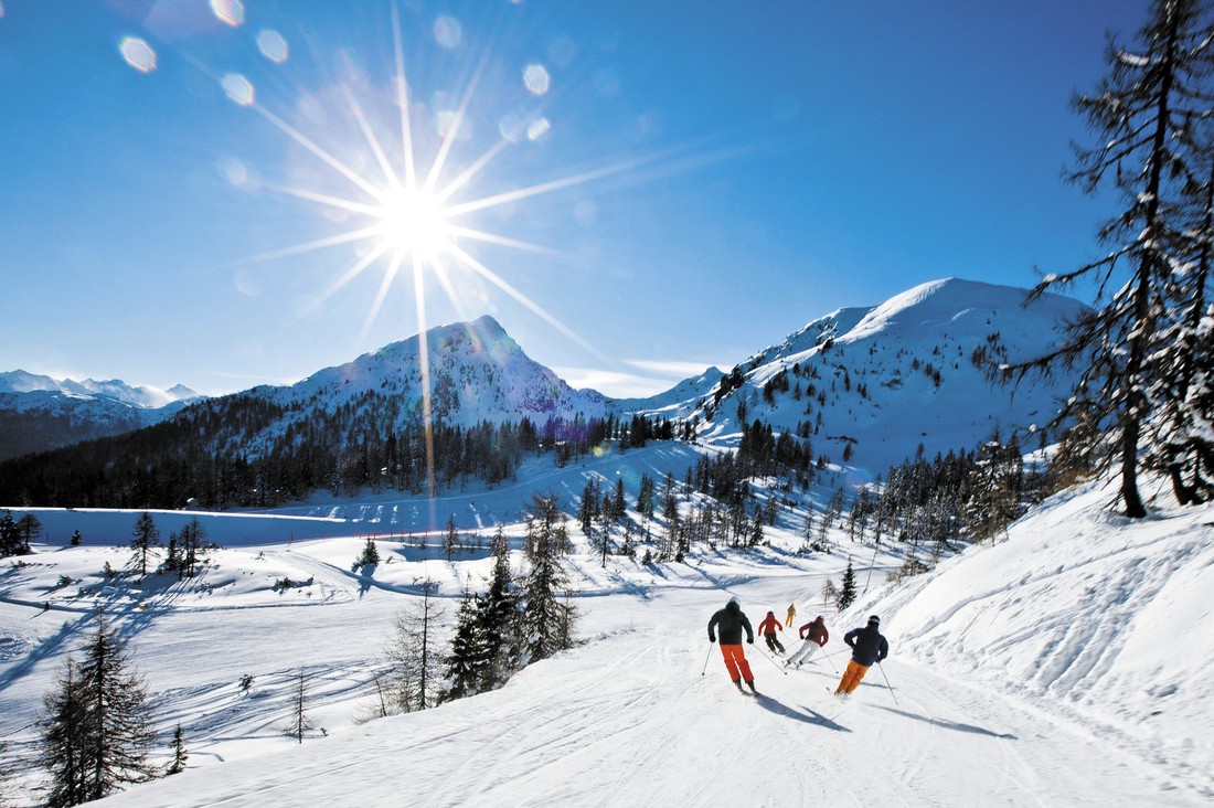 Более 350 тыс. туристов приняли горнолыжные курорты Сочи в период новогодних праздников