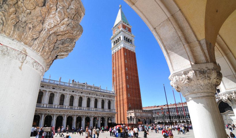 Грабители вызвали панику среди туристов в Венеции