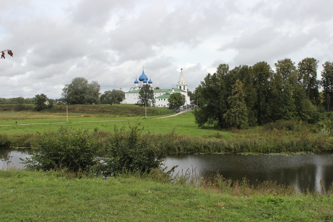 Исследование: Суздаль, Переславль-Залесский и Звенигород - самые популярные малые туристические города России
