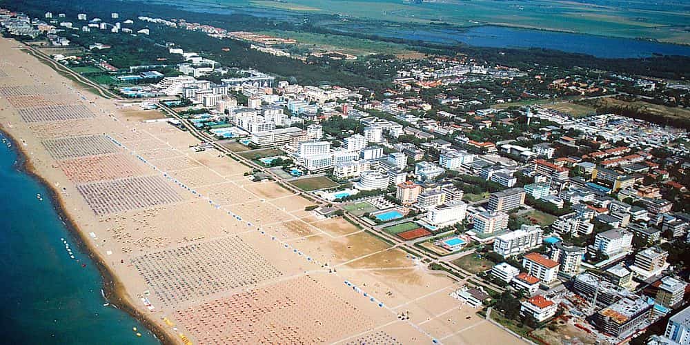 Новые направления для пляжного отдыха с детьми в Италии