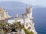 Количество российских туристов в Крыму этим летом увеличится на 20%