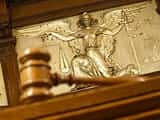 Суд отклонил иск туриста к туроператору и турагенту по делу о «ледяном дожде», перенаправив его в авиакомпанию