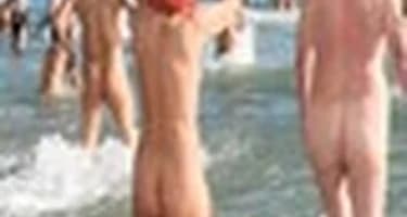 Нудистские пляжи Франции были эвакуированы вследствие обнаружения мины