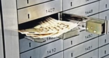 Демпингующих турагентов предложили отсеять депозитом и реестром