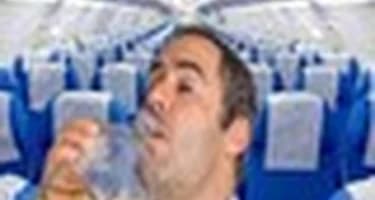 На рейсе Москва-Вьетнам задержали очередного авиадебошира