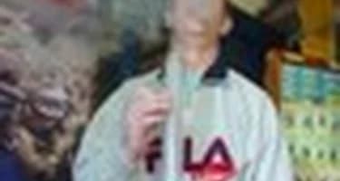 Голландцы разрешили курить гашиш только немецким и бельгийским туристам