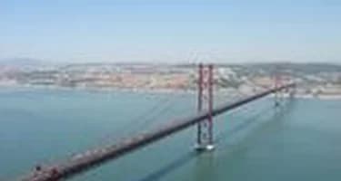 Туроператоры получили дополнительные рейсы в Португалию