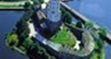 Минкультуры планирует развивать малые города с помощью туристов