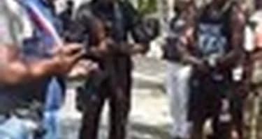 На курорте Кот-д'Ивуара исламисты расстреляли 15 туристов