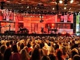 Туры на фестиваль «Новая волна» раскупили на 99%, несмотря на попытки его переноса