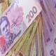 Руководство симферопольской турфирмы тратило зарплату сотрудников на услуги связи