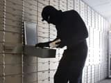 Скандал: разорившихся туроператоров стали вынуждать отзывать заявления о собственном банкротстве