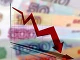 Упавший рубль «притормозил» российский турпоток, как выездной, так и внутренний