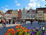 Летний турпоток в Эстонию продолжает падать