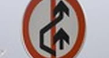 Туристический автобус попал в аварию на Ямайке Туристический автобус попал в аварию на Ямайке