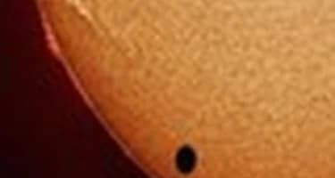 Туристы на Таити готовятся к встрече Венеры Туристы на Таити готовятся к встрече Венеры