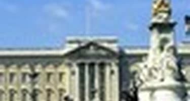 Во время проведения Олимпийских игр Букингемский дворец закроют для туристов Во время проведения Олимпийских игр Букингемский дворец закроют для туристов