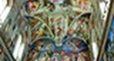 Ватикан опроверг слухи об ограничении доступа туристов к Сикстинской капелле Ватикан опроверг слухи об ограничении доступа туристов к Сикстинской капелле