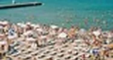 Пляжи Одессы готовятся к летнему сезону Пляжи Одессы готовятся к летнему сезону