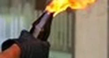 В Киеве экстремисты подожгли офис туроператора, продающего туры в Крым В Киеве экстремисты подожгли офис туроператора, продающего туры в Крым