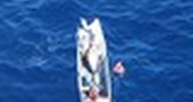 Экипаж круизного лайнера спас путешественников из Ямайки Экипаж круизного лайнера спас путешественников из Ямайки