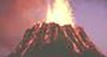 Извержение вулкана создало проблемы для туризма Гватемалы и Эквадора Извержение вулкана создало проблемы для туризма Гватемалы и Эквадора