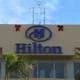 Hilton затеял ребрендинг с курортным акцентом Hilton затеял ребрендинг с курортным акцентом