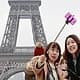 Эйфелева башня стала самой популярной достопримечательностью для селфи Эйфелева башня стала самой популярной достопримечательностью для селфи
