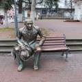 <p>Памятник гениальному артисту Евгению Евстигнееву</p>