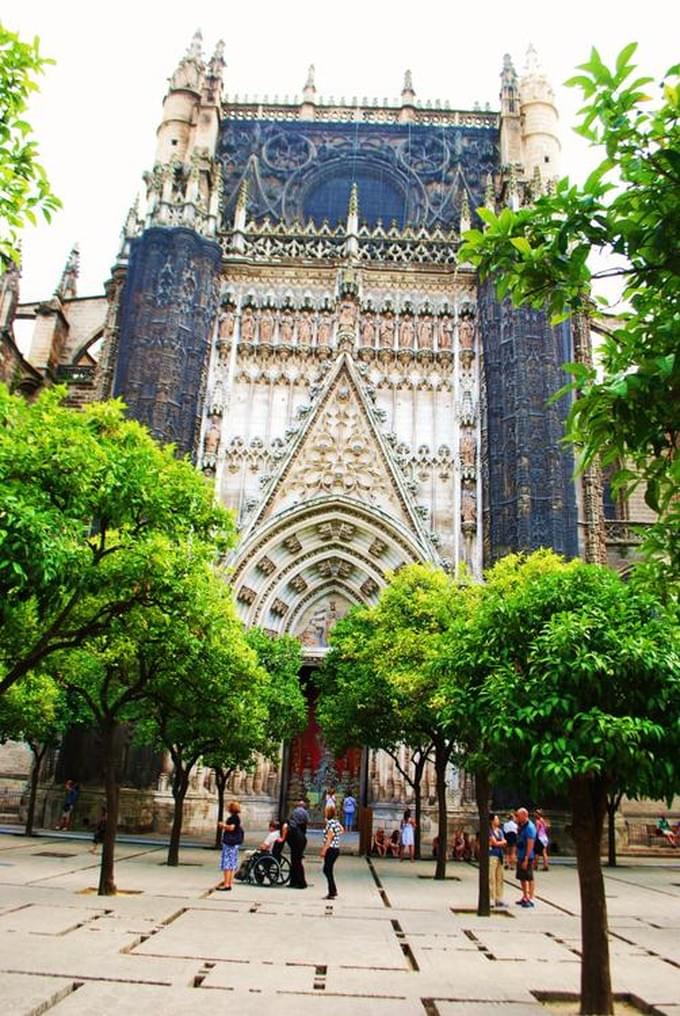 Испания - Внутренний дворик Кафедрального собора