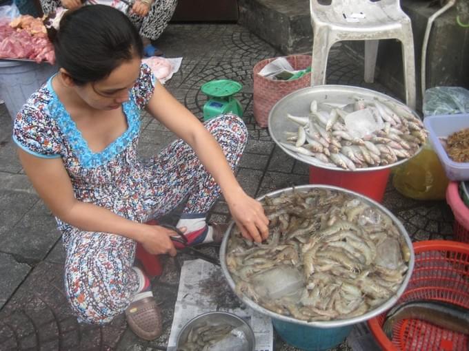Вьетнам - Отпуск во Вьетнаме . Рынок Бен Тхань.
