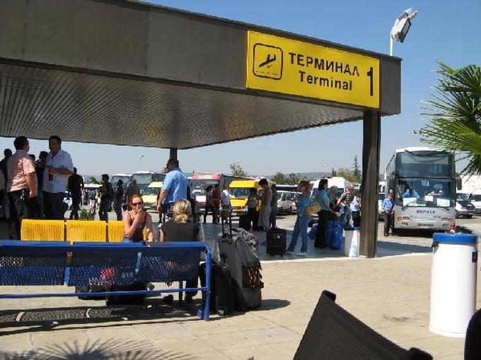 Болгария - В аэропорту Варны