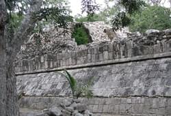 <p>Стена Храма Воинов</p> Фото 30991 Канкуна, Мексика