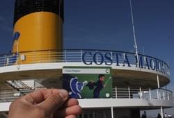 <p>Costa Magica - магнитная карта туриста, служащая для расчетов, в качестве пропуска на берег и обратно на корабль, а также в качестве ключа в каюту и ключа к сейфу.</p> Фото 35436 Венеции, Италия