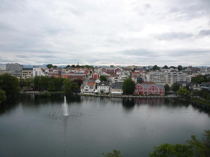 Норвегия - Вид на Ставангер из окна нашего отеля.