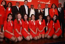 Стюардессы авиакомпании Фото AirAsia 