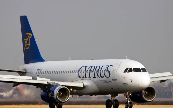 Лайнер Airbus A-320 авиакомпании  Cyprus Airways 