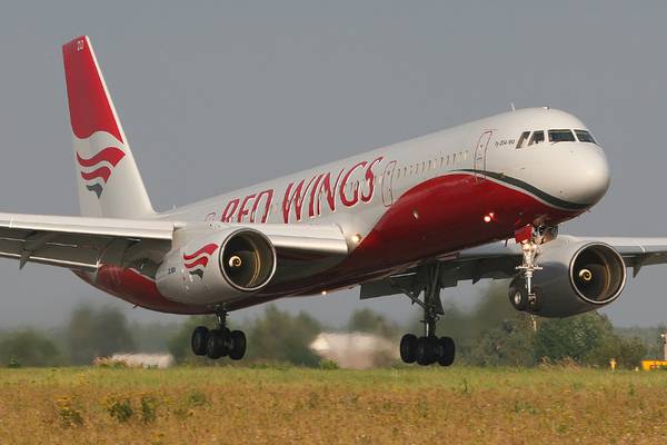Лайнер Ту-204 авиакомпании  Red Wings Airlines 