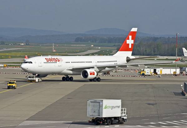 Swiss Air в аэропорту  Swiss Air 