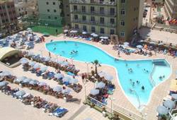 <p>Открытый бассейн</p>. Фото , Мальта