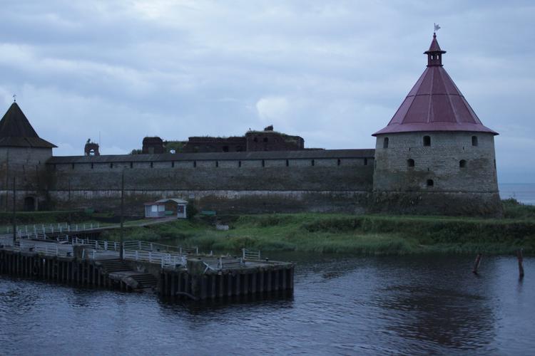Россия - Ладога и крепость Орешек (Шлиссельбург)