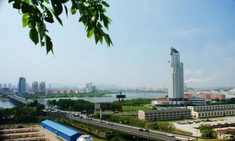 Китай - ЦЗИЛИНЬ-Речной Город в Китае