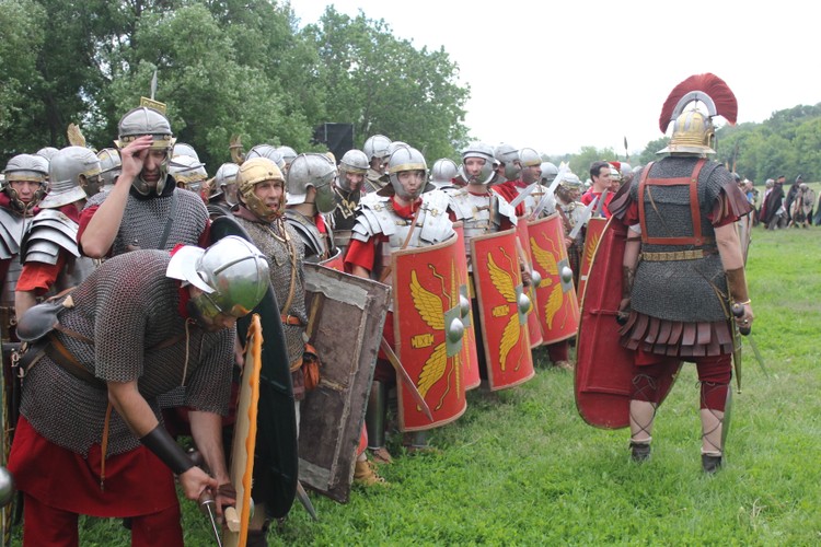 Времена и Эпохи - Рим: Римский легион перед боем