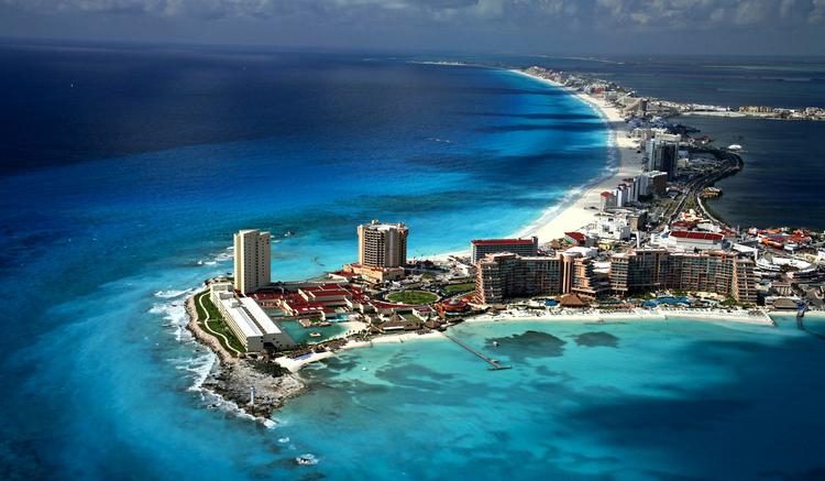 Канкун, расположенный на Карибском побережье полуострова Юкатан, входит в десятку лучших курортов мира.