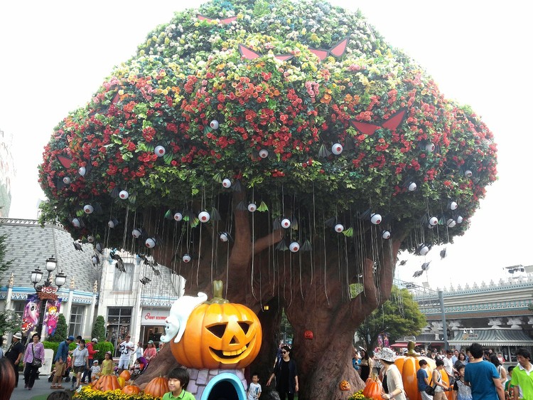 Южная Корея - Хэллоуин в Эверлэнде